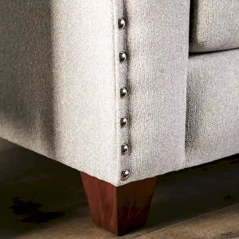 Canapé 3 places en lin gris clair 83 po avec garniture cloutée, accoudoirs inclinés et coussins décoratifs bleu marine – Poids maximal supporté : 227 kg (500 lb)