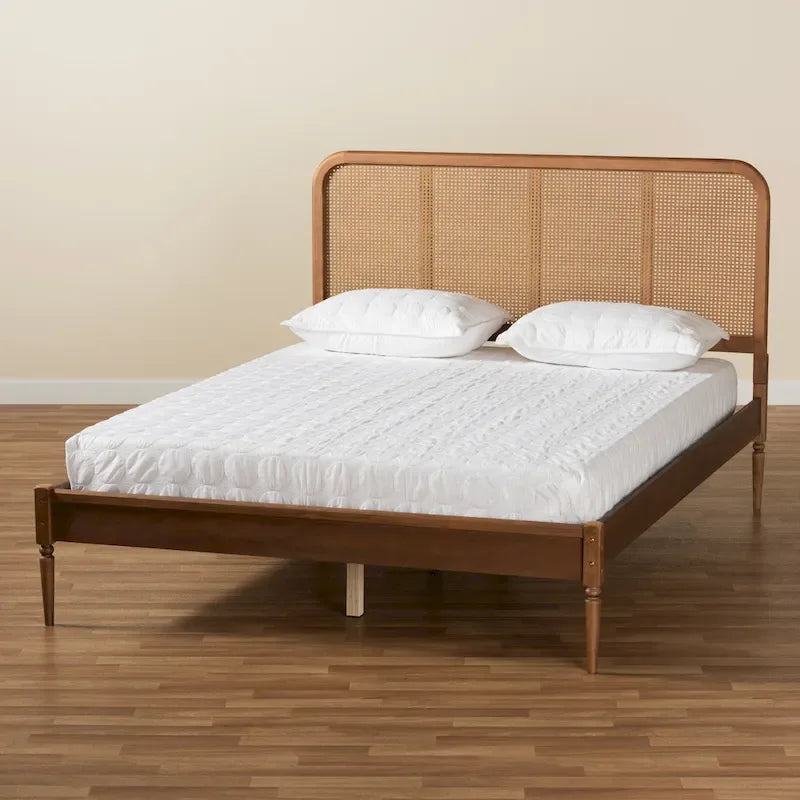 Lit plateforme en bois de rotin synthétique Elston Mid-Century Modern - Noyer