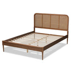 Lit plateforme en bois de rotin synthétique Elston Mid-Century Modern - Noyer