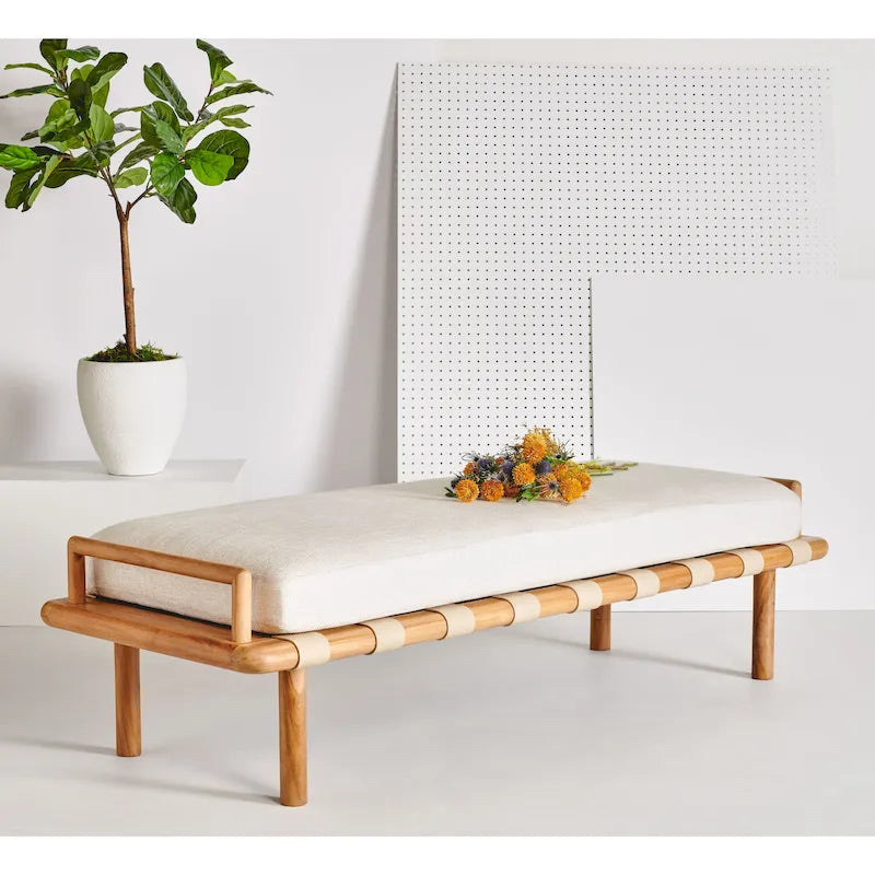 Banc de 178 cm en Teck Côtier avec Plateau en Cuir Tressé et Coussin en Lin Blanc – Entrée et Chambre