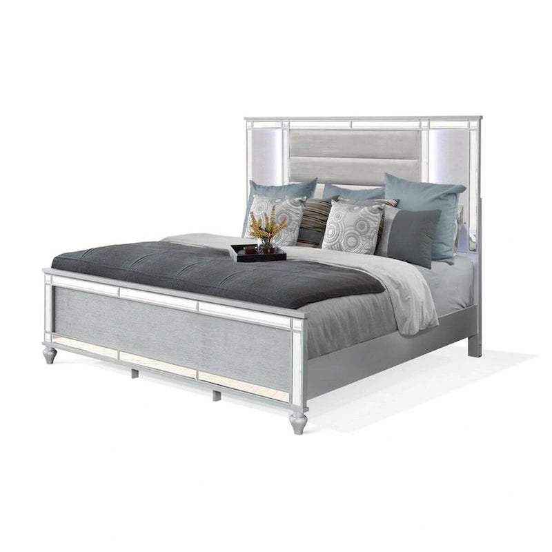 Lit double Lio Modern, LED, garniture miroir, revêtement en velours capitonné argenté